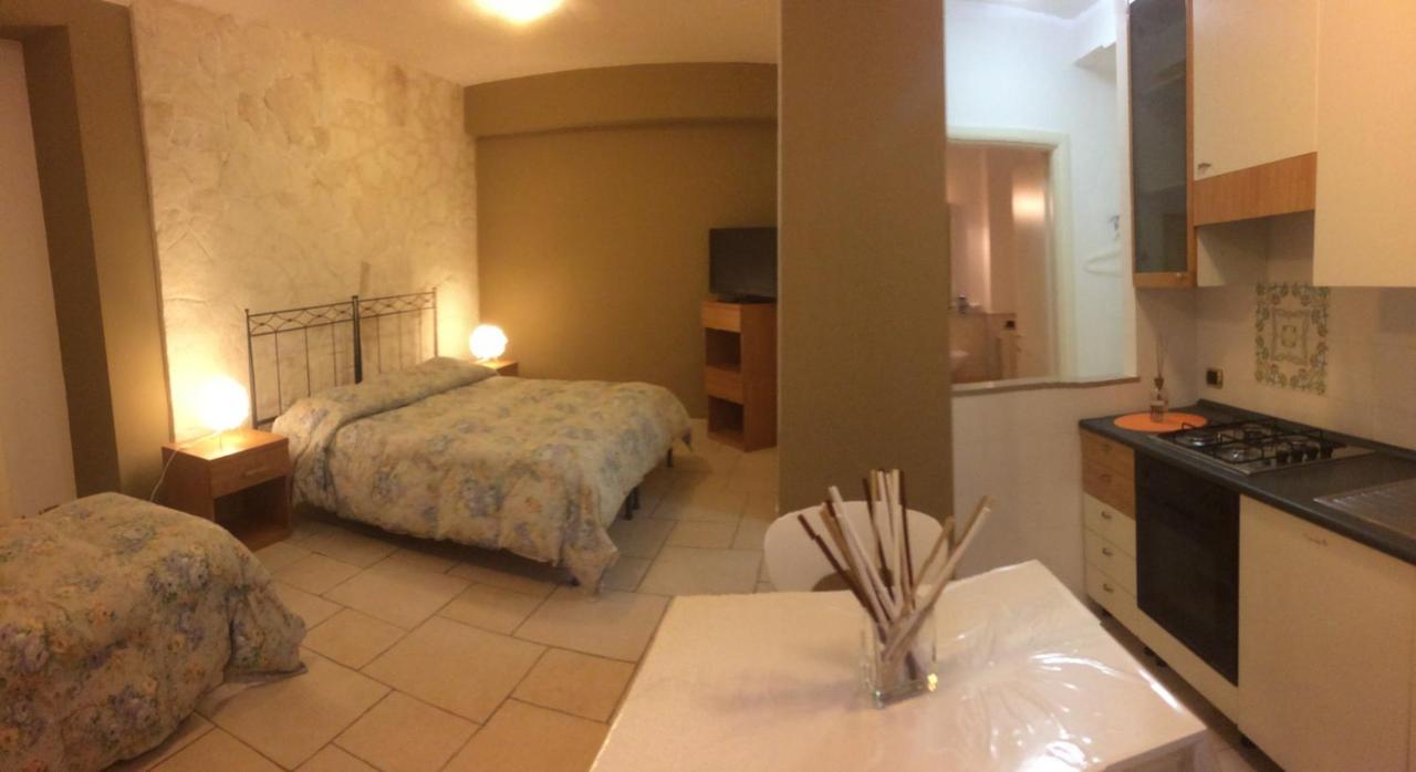 Bed And Breakfast Top Class Bari Exteriör bild